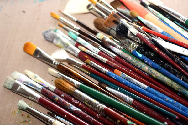 Peony and Parakeet's collection of brushes