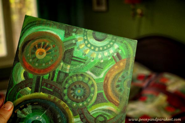 Green talks to Black, a painting by Peony and Parakeet. Get inspired by using interior color schemes in your art!