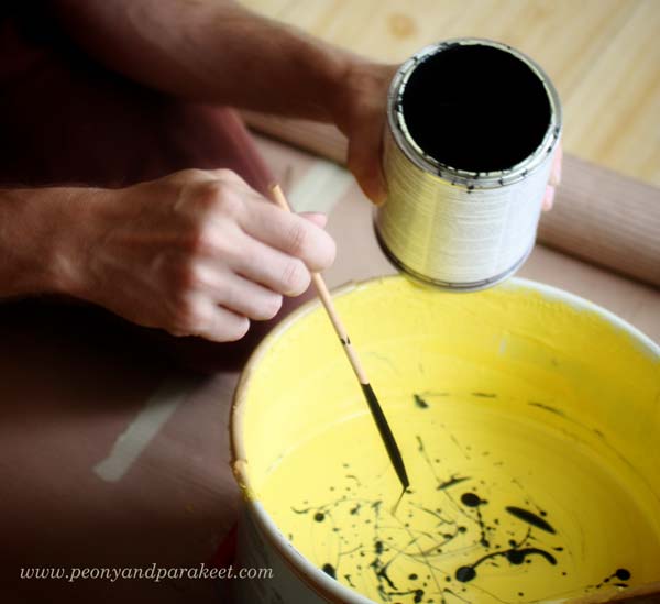 Home decor - Mixing yellow paint to get just the right color
