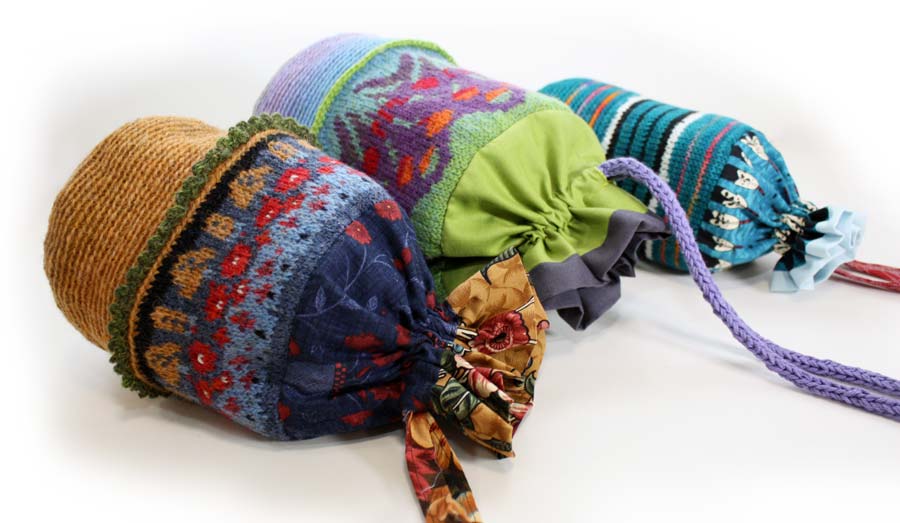 Folk bags. A knitting pattern by Paivi Eerola.