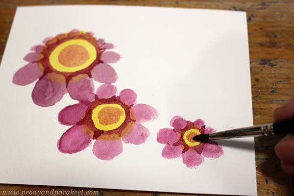 Step 3 of a vintage style flower tutorial by Paivi Eerola of Peony and Parakeet.