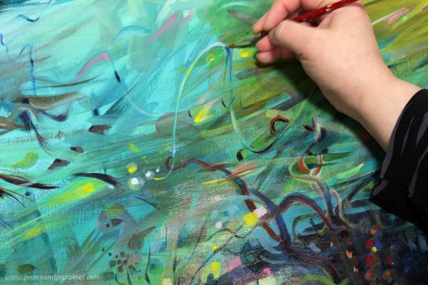 Intuitive painting in progress. Expressing movement. Design principles for intuitive painting by Paivi Eerola.