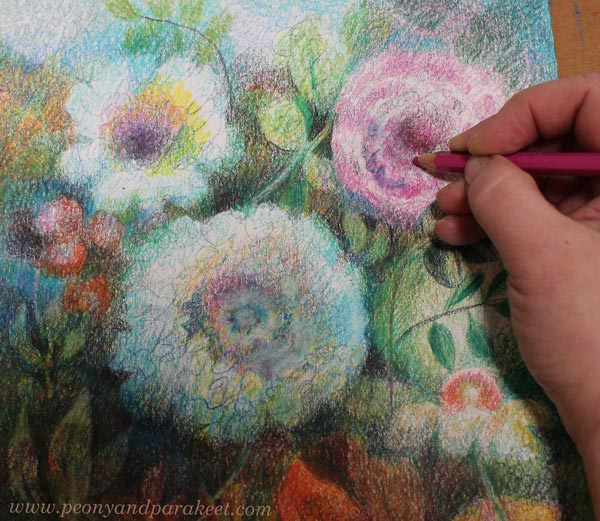 Finishing a flower drawing. Drawing freely with colored pencils.